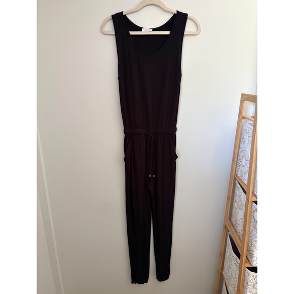 Pink Lily Black Jumpsuit Sleeveless Drawstring Waist Casual Romper Womens 
Sz S - Picture 1 of 6